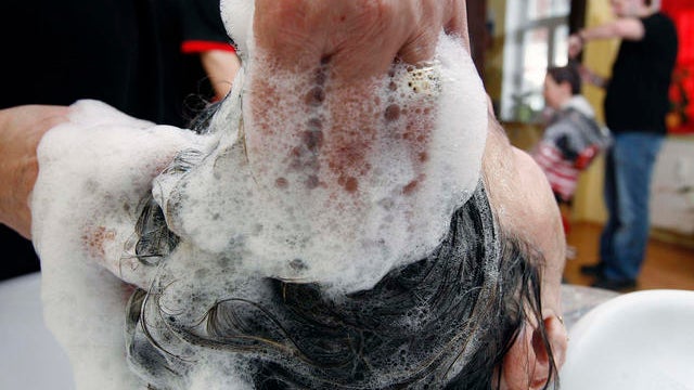 Burglars steal hair from Chicago business 