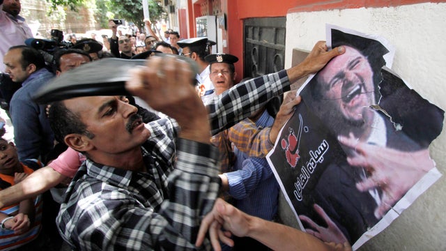 Syria protest in Cairo 