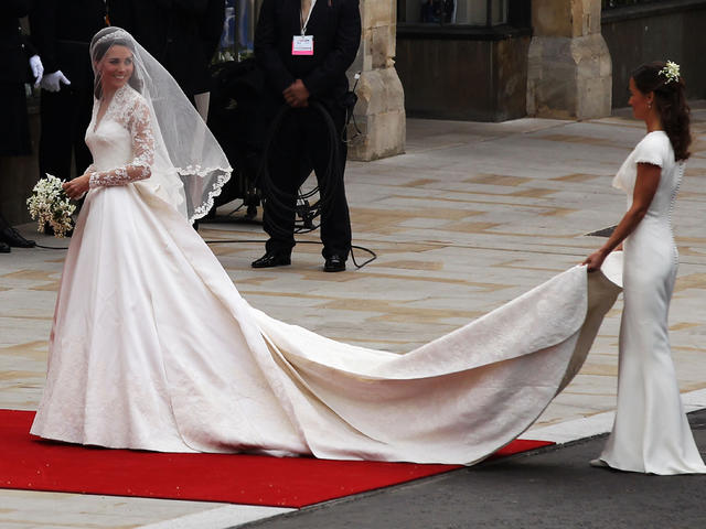 Kate Middleton Wedding Dress By Sarah Burton Alexander McQueen