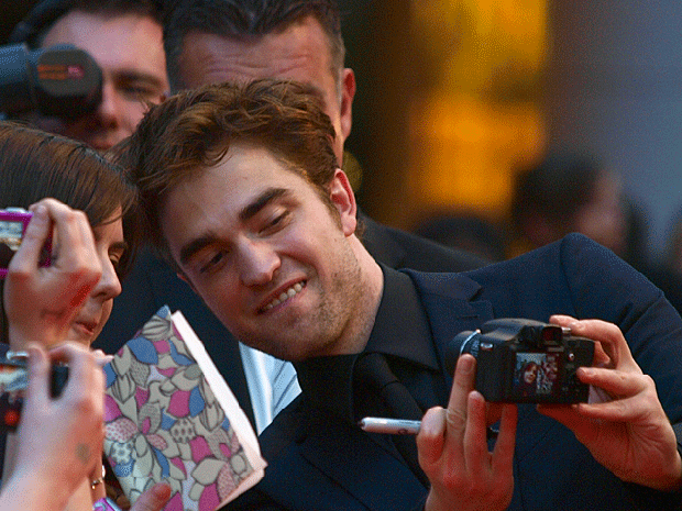 025-pATZ.gif 