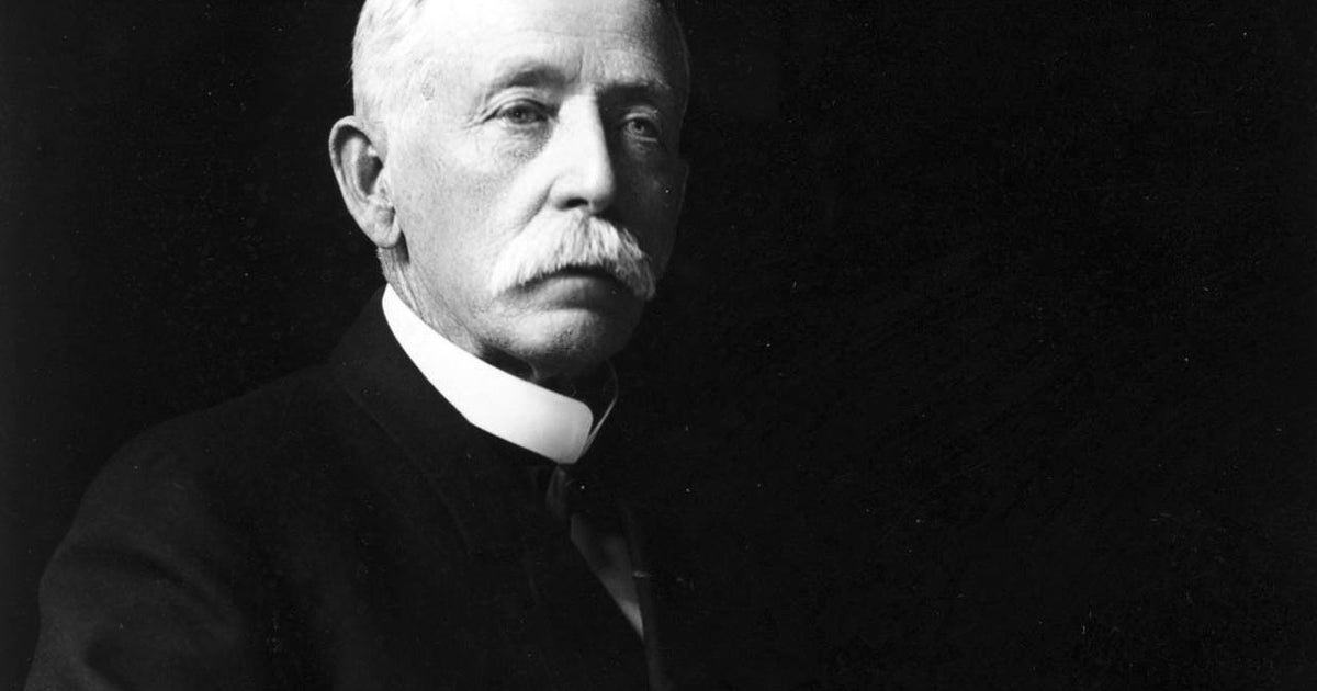 Millionaire's heirs get inheritance after 92 yrs - CBS News