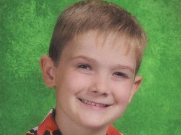 6-year-old Timothy Pitzen missing, mother found dead in Ill. motel room 