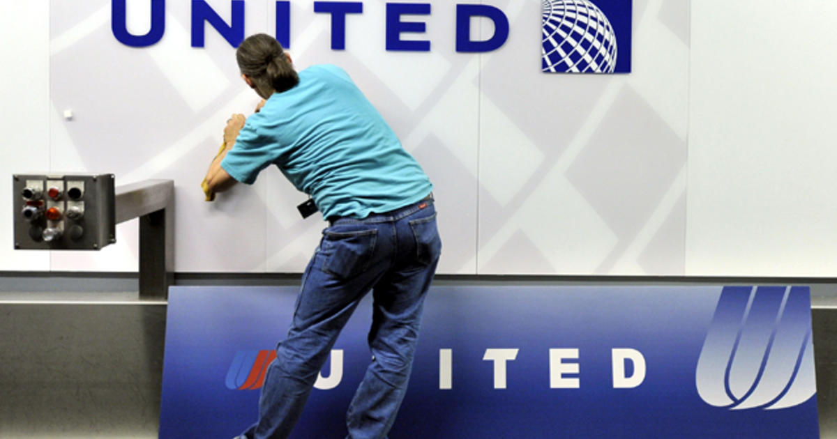 united-sorry-for-reusing-9-11-flight-numbers-cbs-news