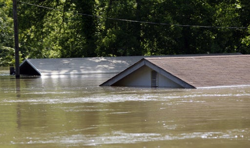 flooding_AP110519130121.jpg 