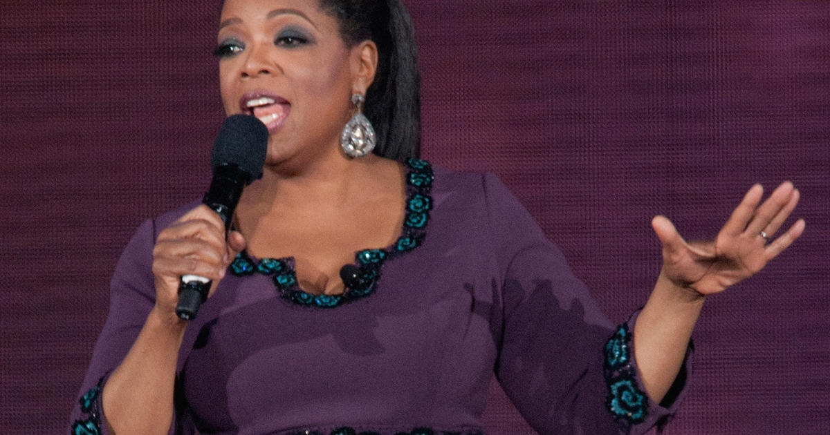 Fans gather for final taping of Winfrey's show - CBS News