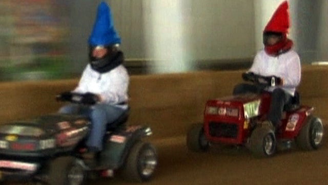 extra_0524_GNOME_MOWERRACE_copy.jpg 