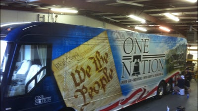 Sarah Palin, bus tour 