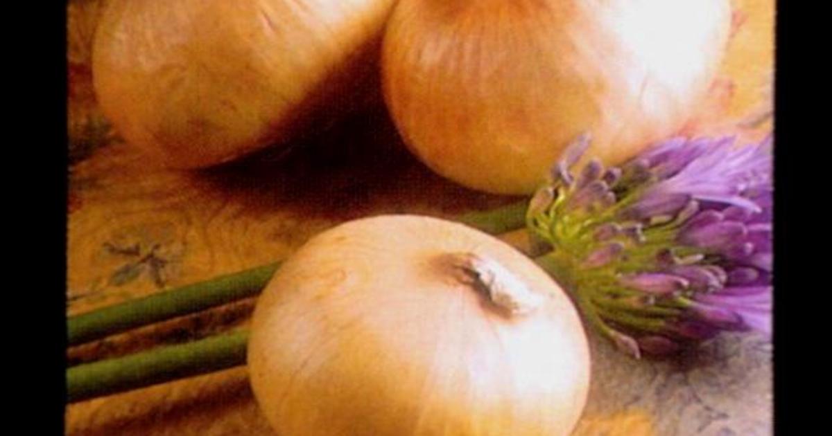 Vidalia onions sold at Publix stores recalled over Listeria concerns
