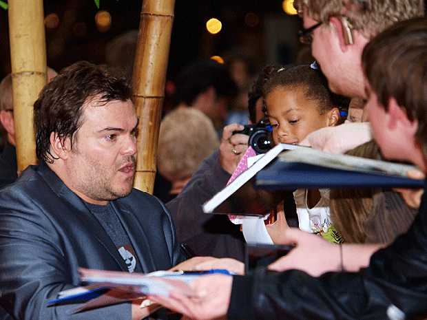 004-kung-jack-black.gif 