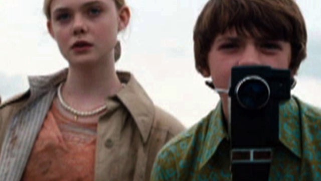 The Showbuzz: Super 8 