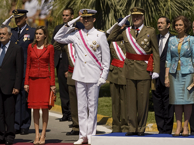021-spain--prince-amred--fp.gif 