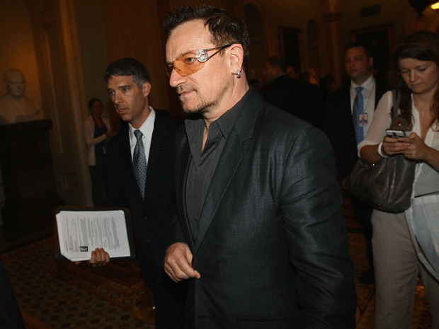 005-bono.gif 