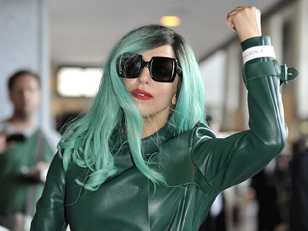 001-green-gaga.gif 