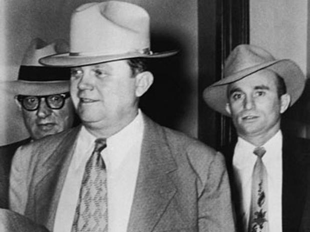 Benny Binion is seen leaving a Las Vegas federal courtroom on Nov. 14, 1952, after an extradition hearing. 