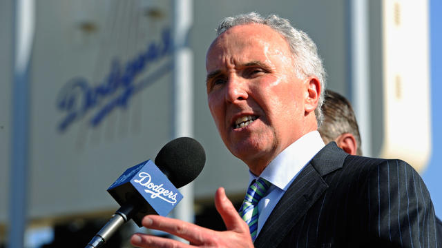 dodgers-owner-frank-mccourt-112215822.jpg 