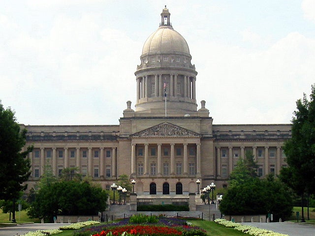 kentuckystatecapitol.jpg 