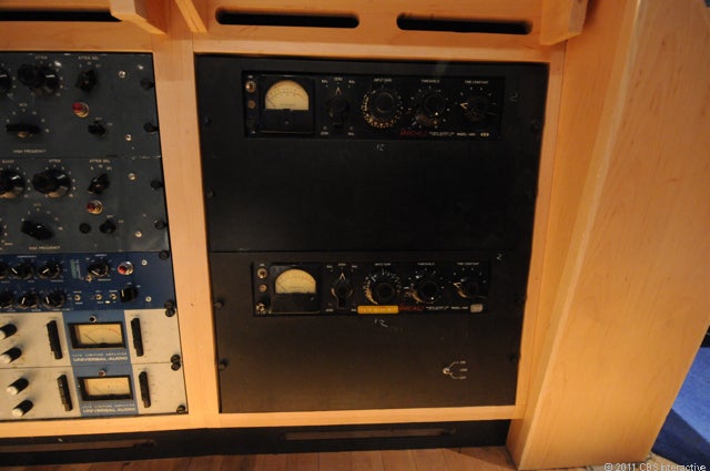 Fairchild_660_valve_compressor_DT.jpg 