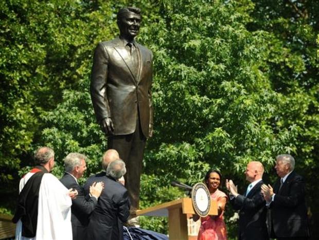 Former U.S. Secretary of State Condoleezza Rice and Foreign Secretary William Hague at unveiling of statue to former U.S. President Ronald Reagan in London today to mark 100 years since his birth. Picture date: Monday July 4, 2011. Ms Rice is representing 