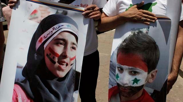 110705-Syria_Protest-AP110705121603.jpg 