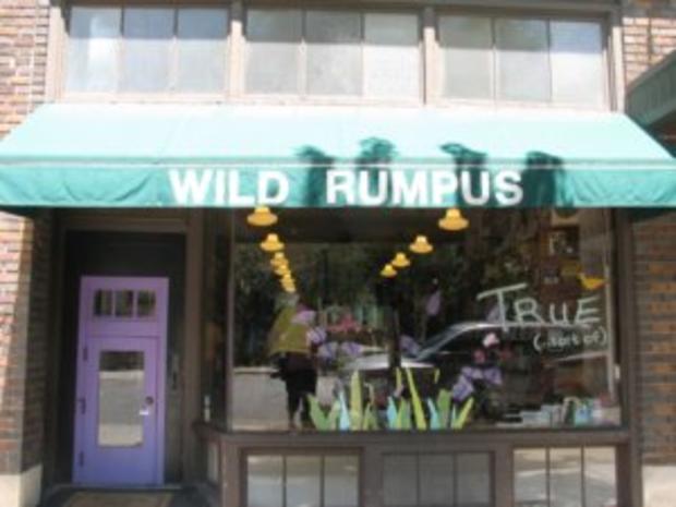 MN Wild Rumpus Bookstore Ext 