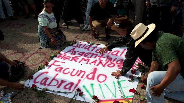 AP110709151267.jpg 
