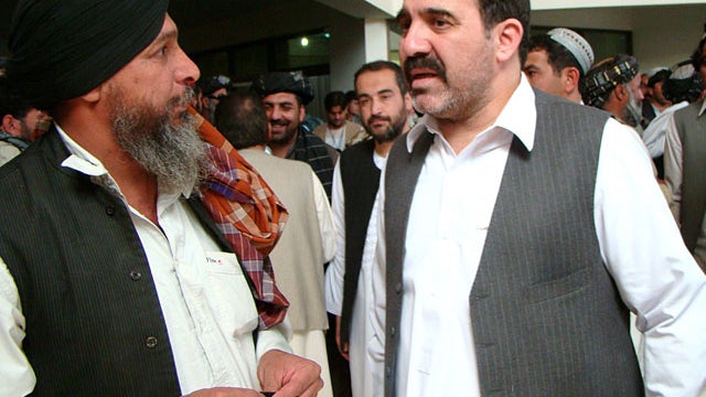 Ahmed-Wali-Karzai.jpg 