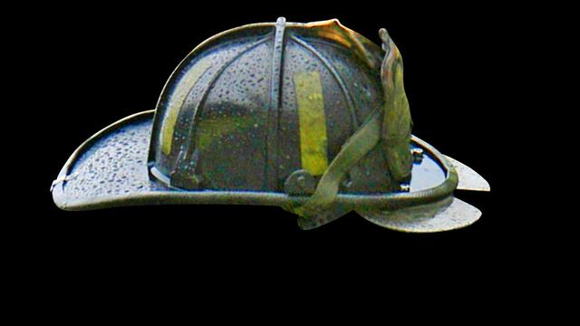 firefighter-helmet.jpg 