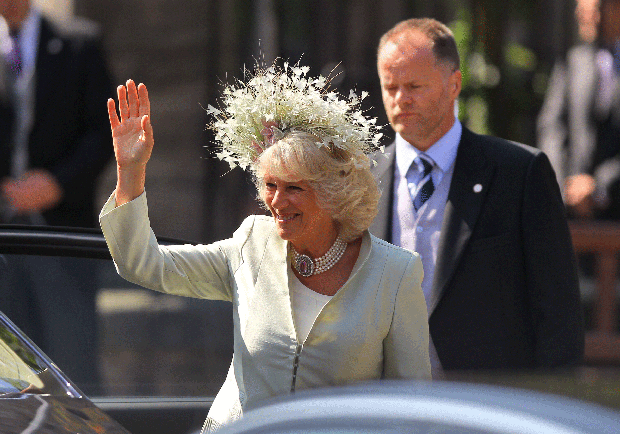 camilla-120097601.gif 