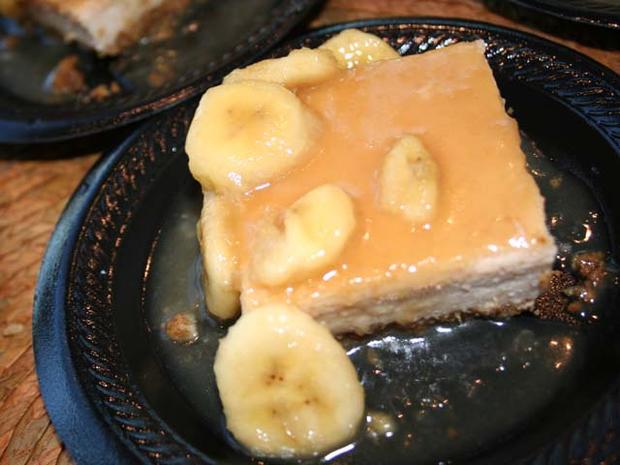 bananas-foster-cinnamon-spiced-cheesecake.jpg 