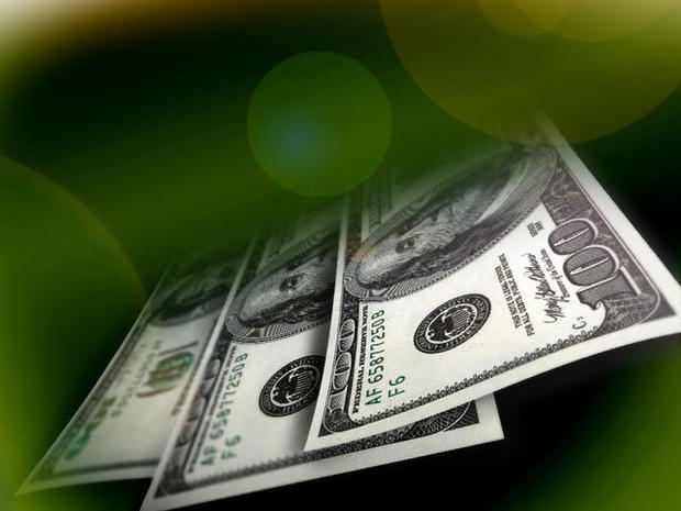 Loose cash found along Ohio highway totals $21K 
