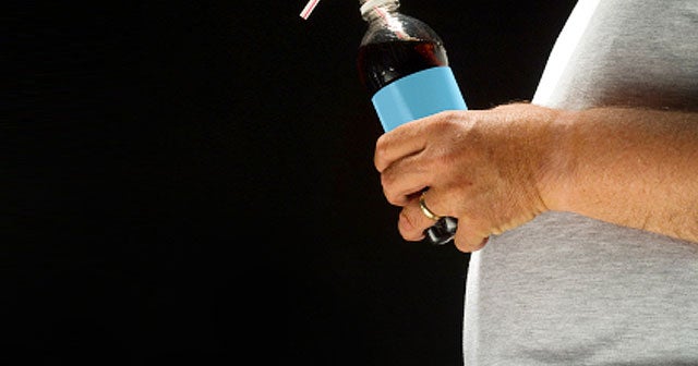 Swapping sugary drinks for diet soda, water leads to weight loss Study