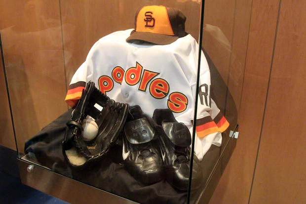 old Padres uniform 