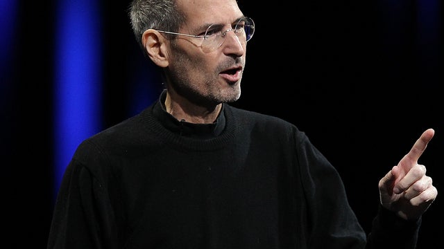 Steve Jobs resigns as CEO of Apple 