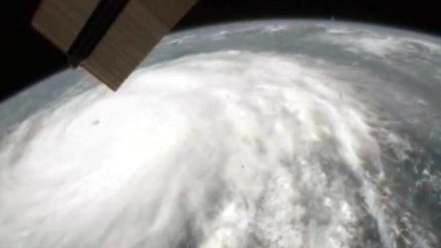 hurricane irene from space 