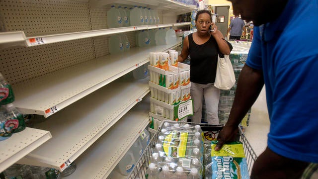 Hurricane preparations, NYC 