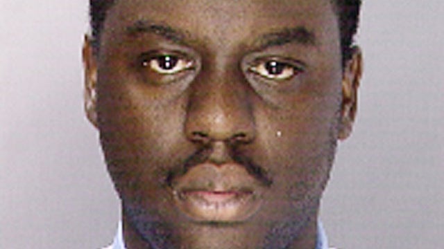 Philadephia cop charged in squad-car rape 