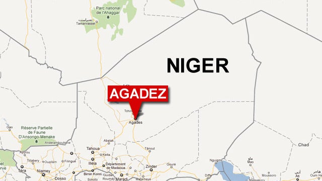 NIGER-topographic-map-highlighted-with-Agades-.jpg 