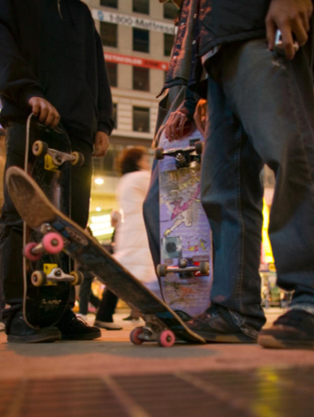 11/10 Nightlife &amp; Music Skateboarding  