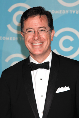 009-comedy-colbert125628577.gif 
