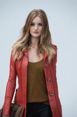 025-rosie--huntington-whitl.gif 