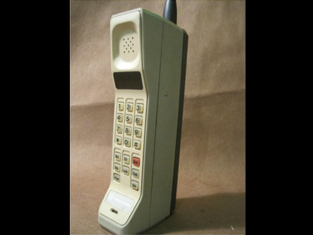 Vintage AT&T Blue Phone 1990 - ayanawebzine.com