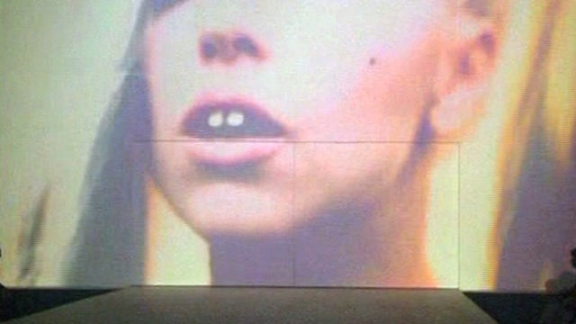 gaga_929_copy.jpg 