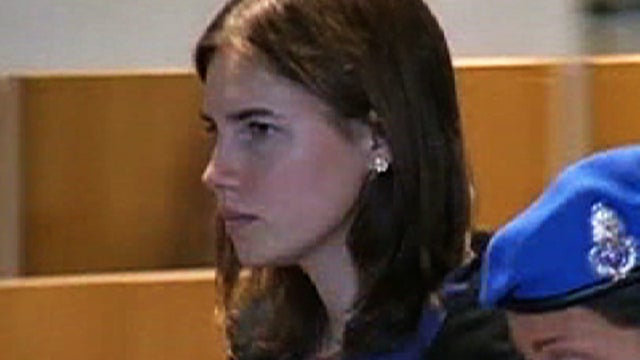 Amanda KNox in court in Italy 