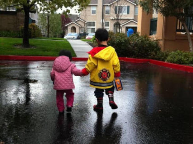 kids and rain 