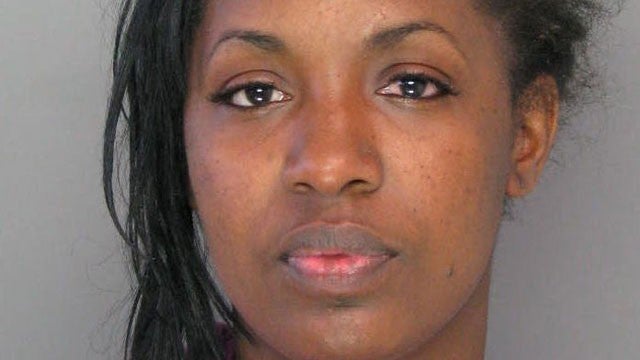 ap_Bleach_Fight_Theresa_Jefferson_jt_111009_wg.jpg 