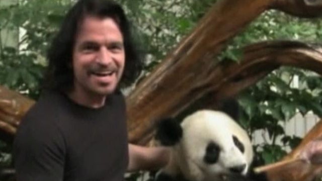 ent_yanni_1011.jpg 