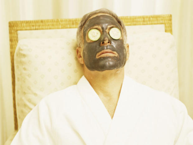 11/3 - how to be a gentleman - grooming - man face mask2 - thinkstock 