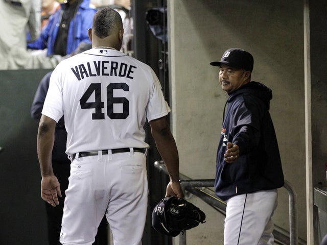 Jose Valverde walks into the clubhouse 