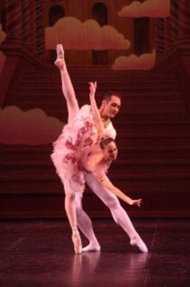 12/12 Arts &amp; Culture - Sacramento Ballet - Nutcracker 