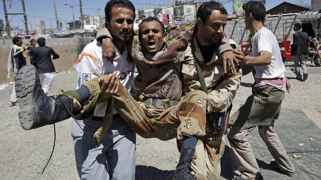 Yemen_violence_AP111015118750.jpg 